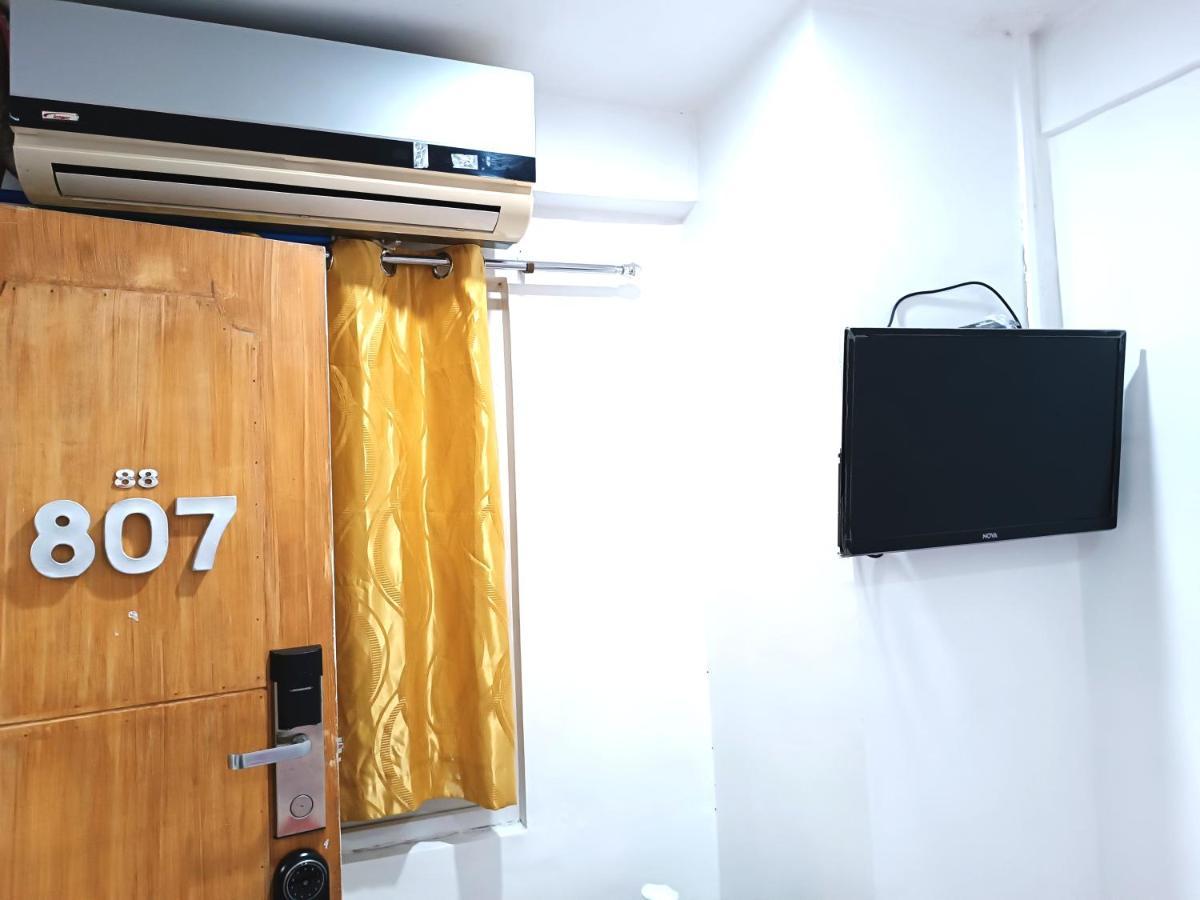 8Hostel Manila Eksteriør bilde